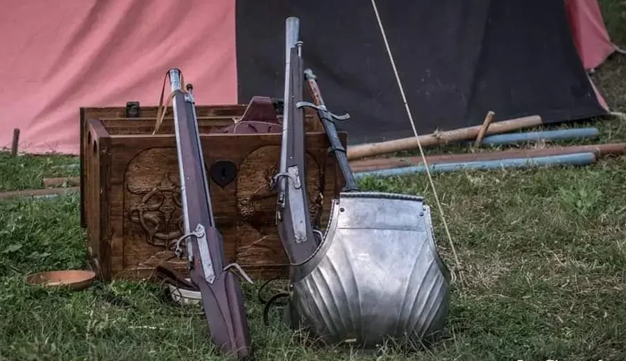 Cenni sulla nascita ed evoluzione delle armi da fuoco portatili, dagli albori alla diffusione della retrocarica